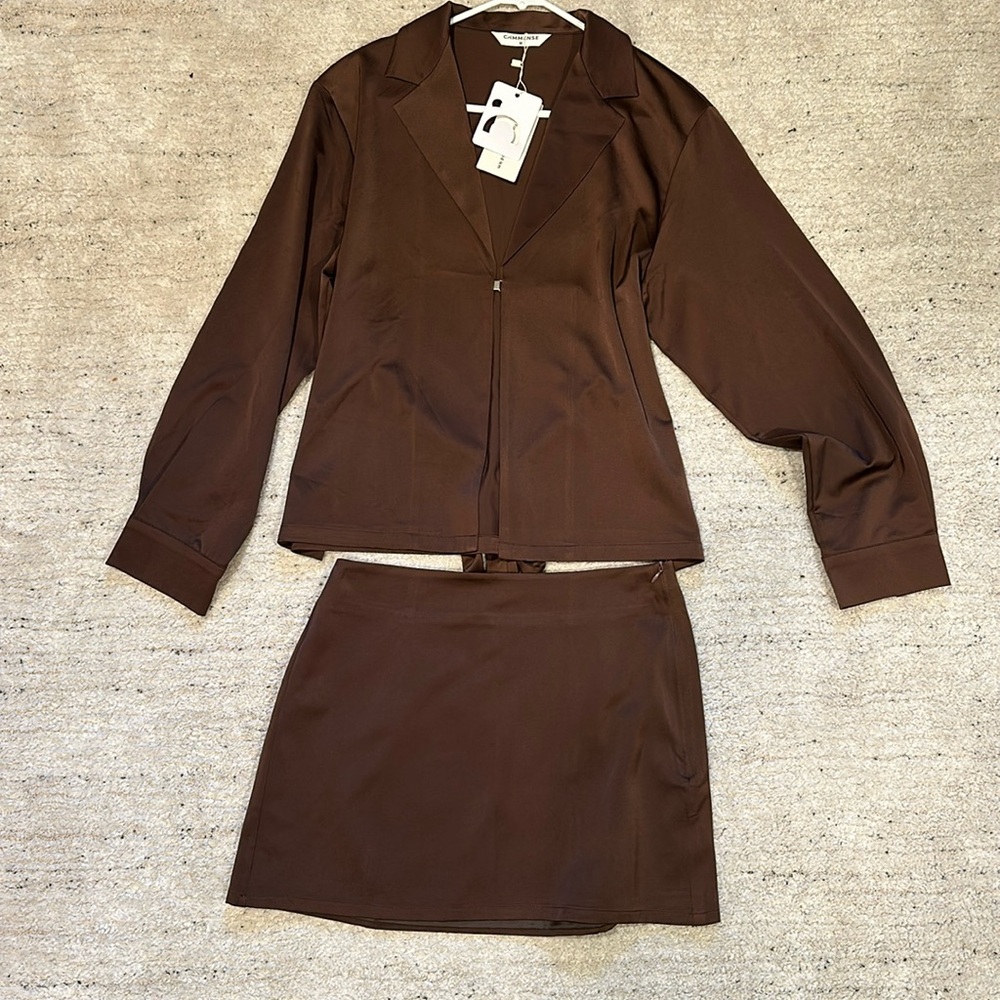 Commense skirt set